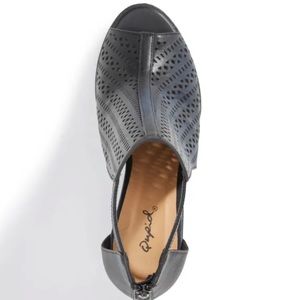 Brand new Qupid shoes 🥰